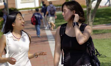 Lu Zhang and Caroline Dodson talking